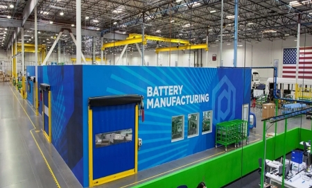 Proterra opens next generation EV Battery Facility in Los Angeles California